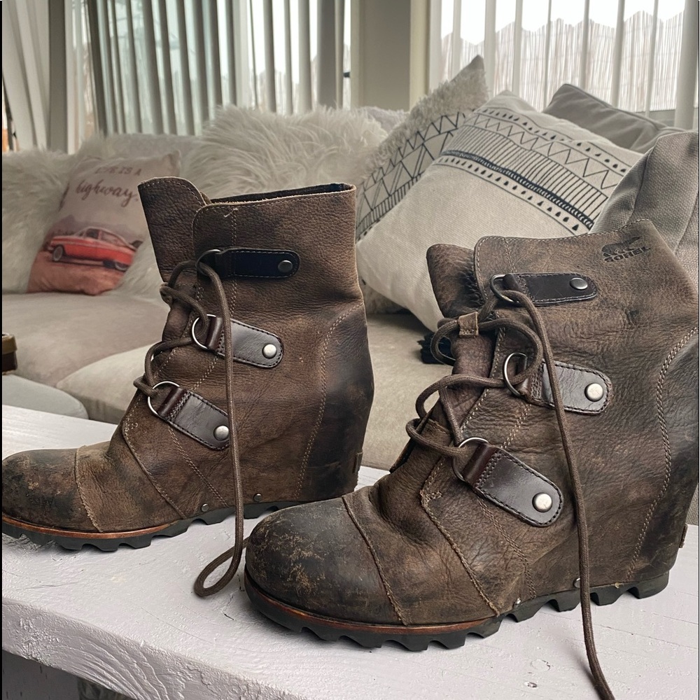 Sorel Joan of Arctic wedge boot